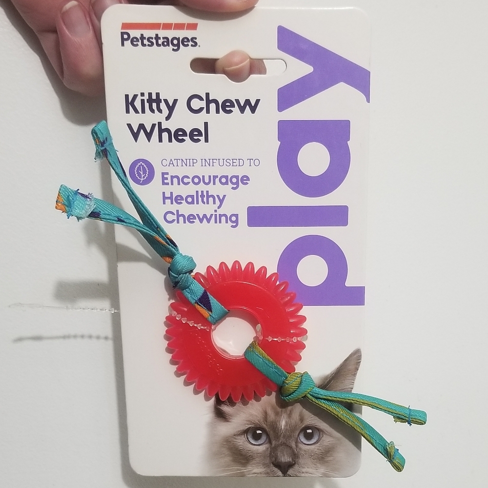 Petstages cat chew toy